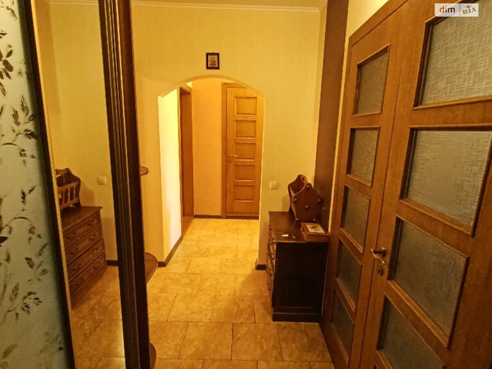 Продается 3-комнатная квартира 63.8 кв. м в Яготине - фото 3