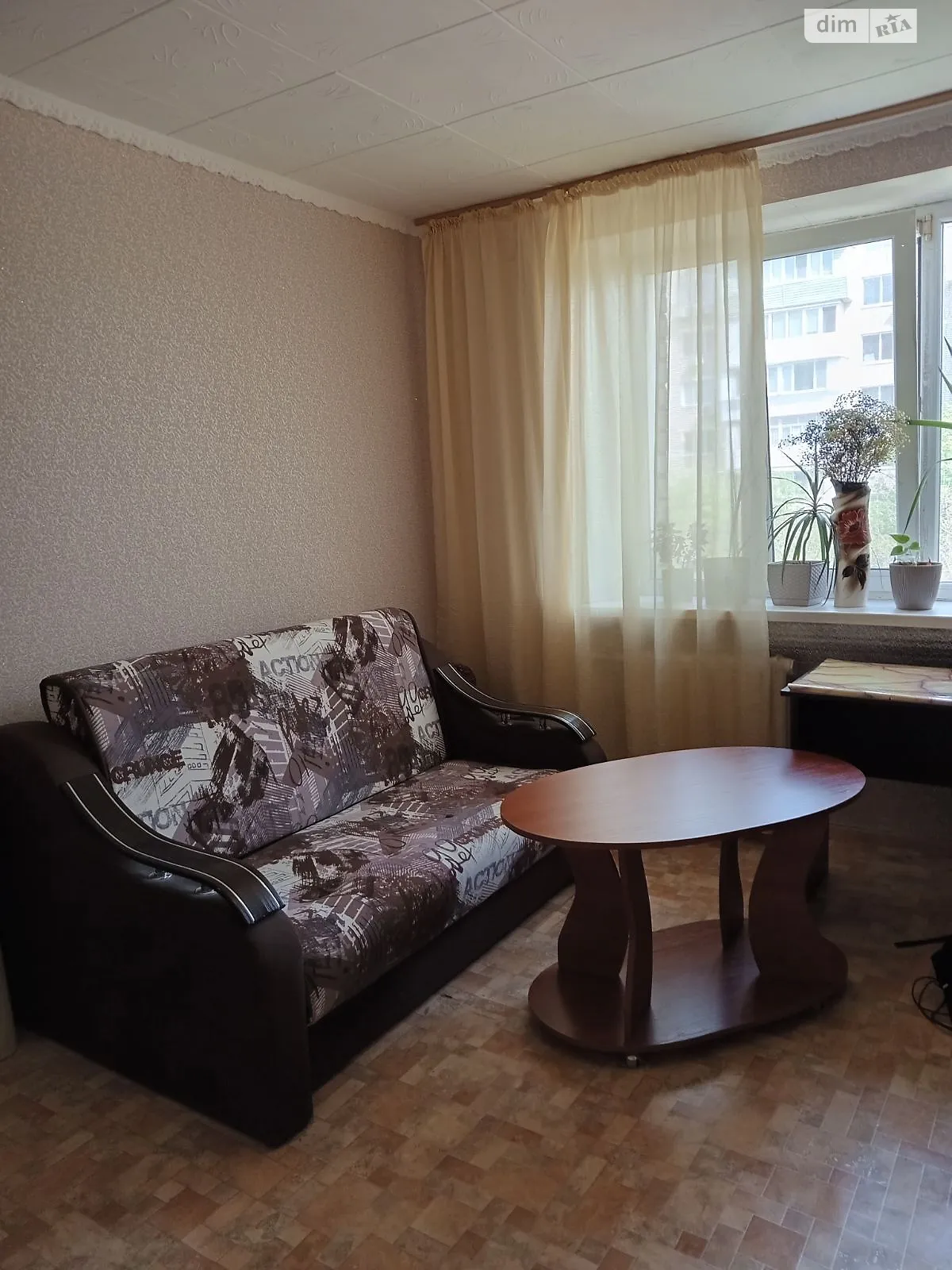 Продається 1-кімнатна квартира 21 кв. м у Чорноморську, вул. Парусна