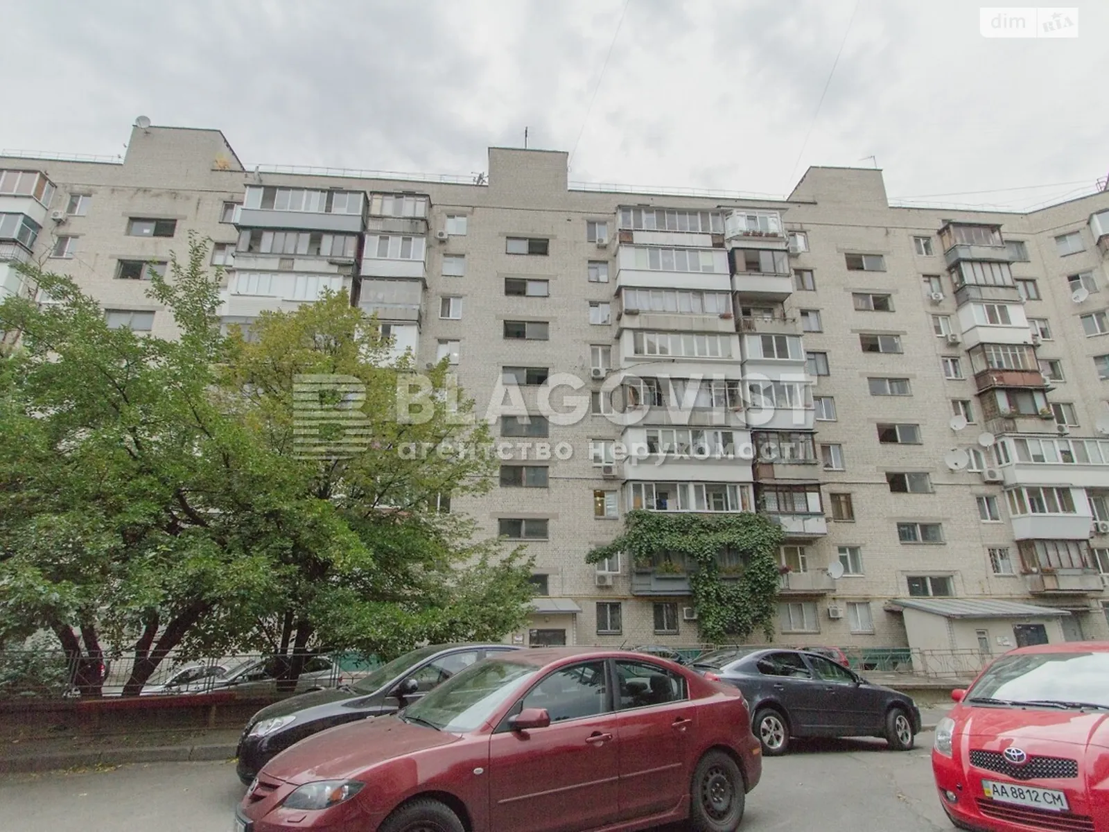 Продается 2-комнатная квартира 65 кв. м в Киеве, ул. Сечевых Стрельцов, 59-65