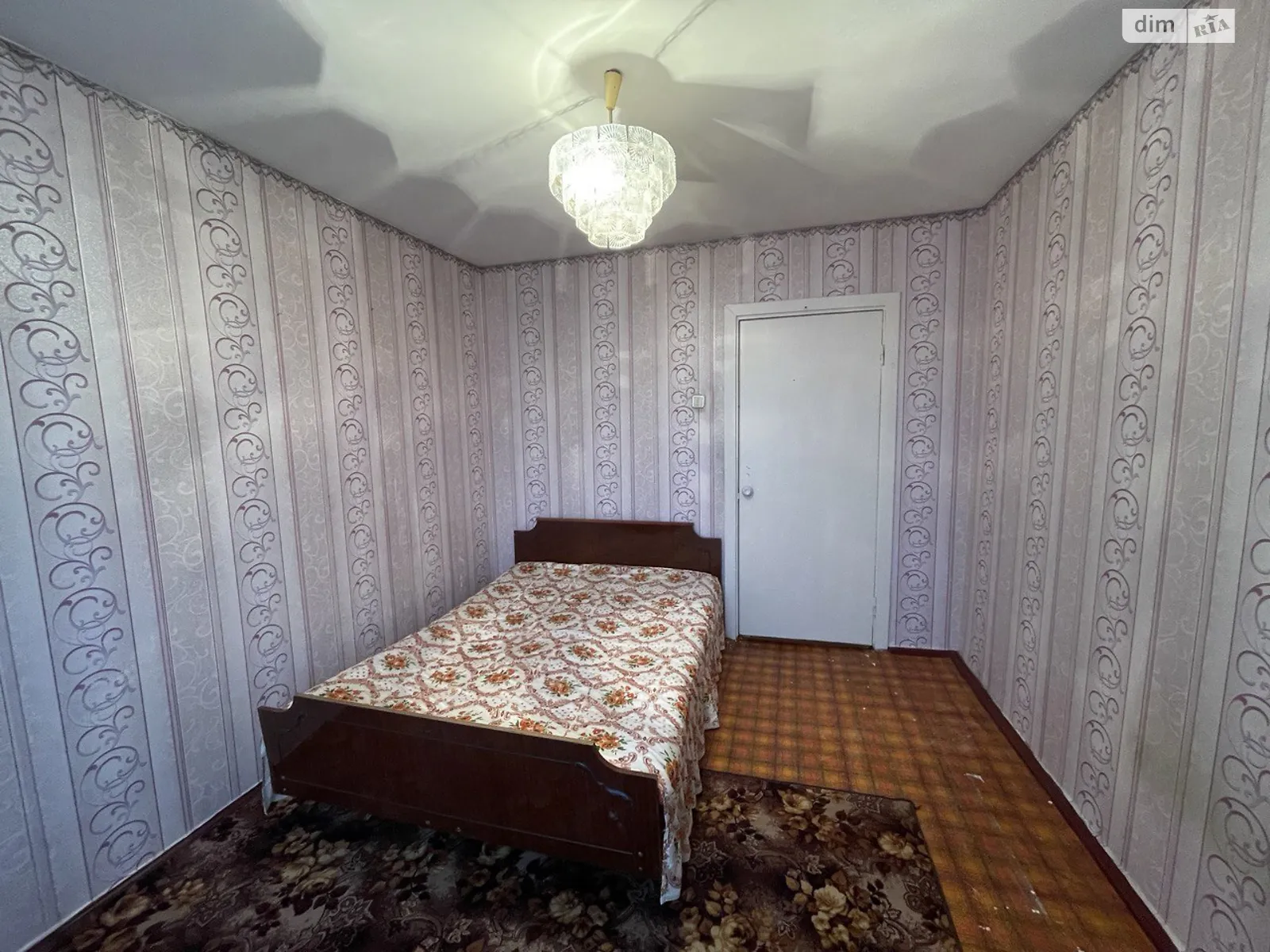 Продається 2-кімнатна квартира 52 кв. м у Черкасах, вул. Гоголя, 290