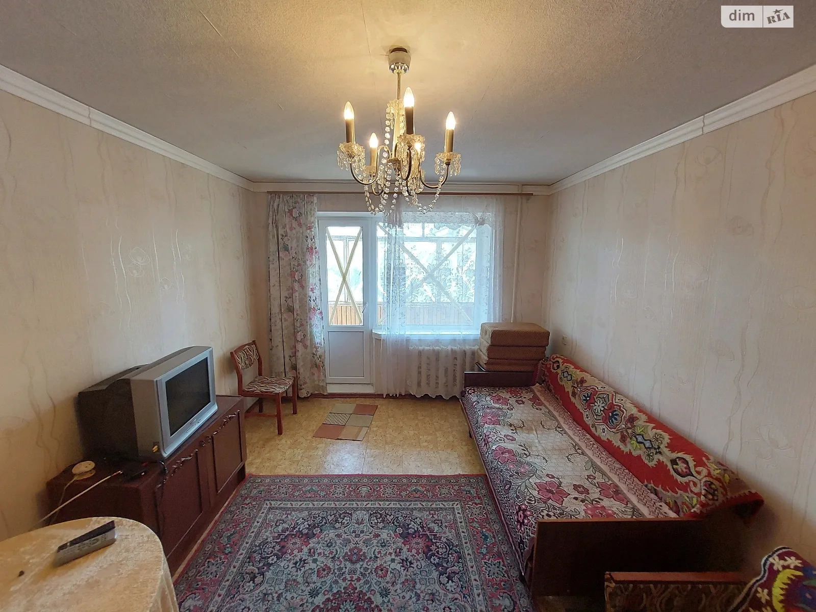 Продається 2-кімнатна квартира 50 кв. м у Кам'янському, просп. Металургів