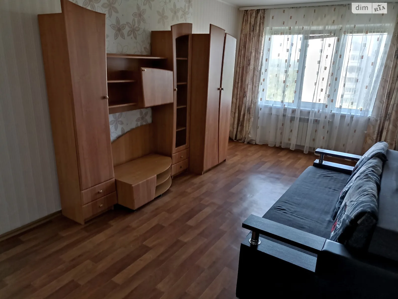 Продається 3-кімнатна квартира 67.4 кв. м у Харкові, вул. Енвера Ахсарова, 1Б