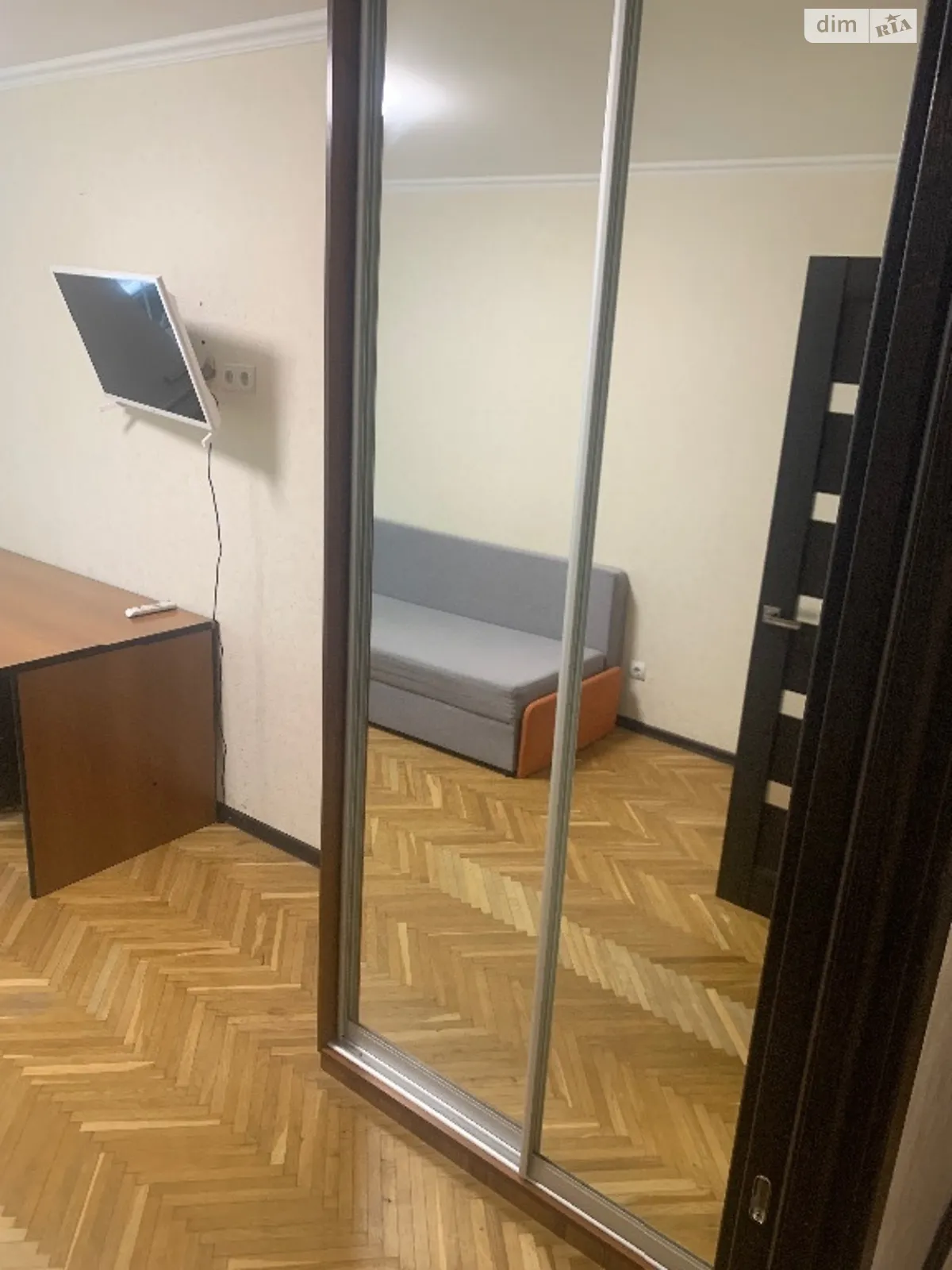 Сдается в аренду комната 69 кв. м в Киеве, цена: 4000 грн
