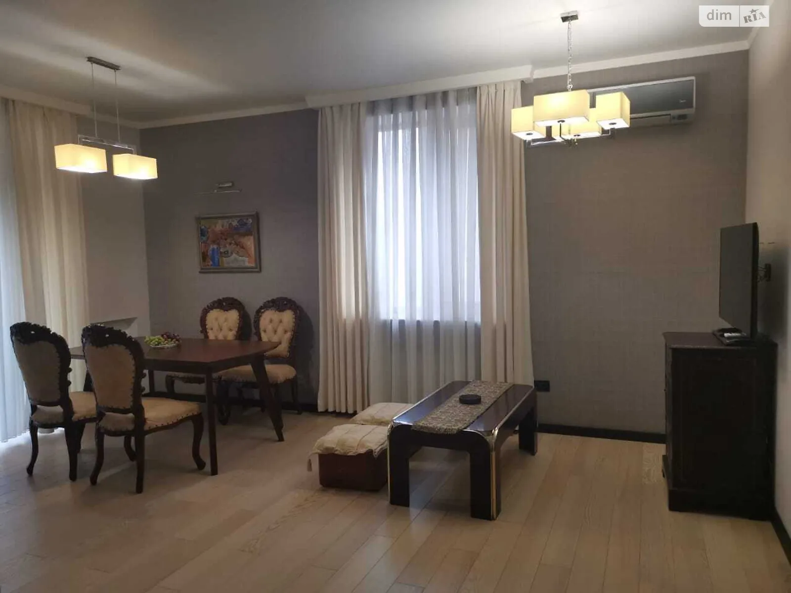 Здається в оренду 2-кімнатна квартира 50 кв. м у Одесі, цена: 9000 грн