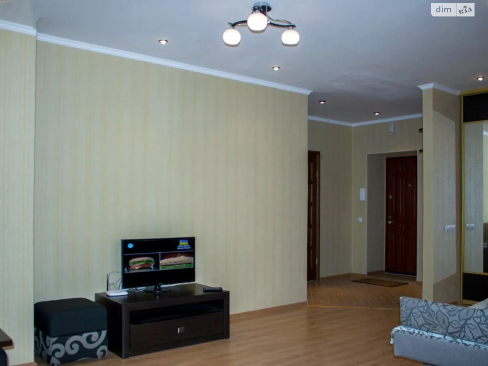Продается 1-комнатная квартира 45 кв. м в Трускавце - фото 3