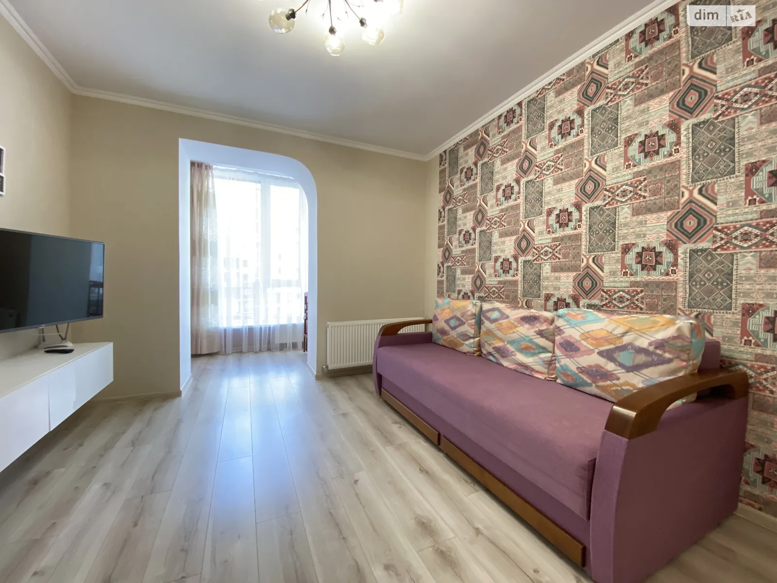 Продается 1-комнатная квартира 48.6 кв. м в Виннице, ул. Антонова Олега