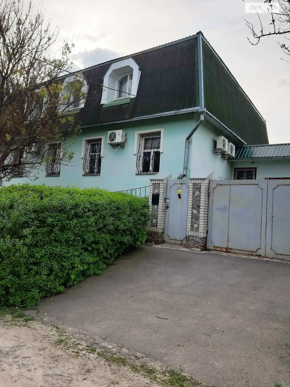 Продается дом на 2 этажа 235 кв. м с балконом, цена: 85000 $ - фото 1