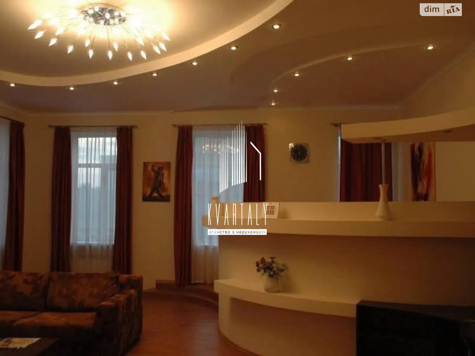 Продается 1-комнатная квартира 81.2 кв. м в Киеве, ул. Большая Васильковская, 49