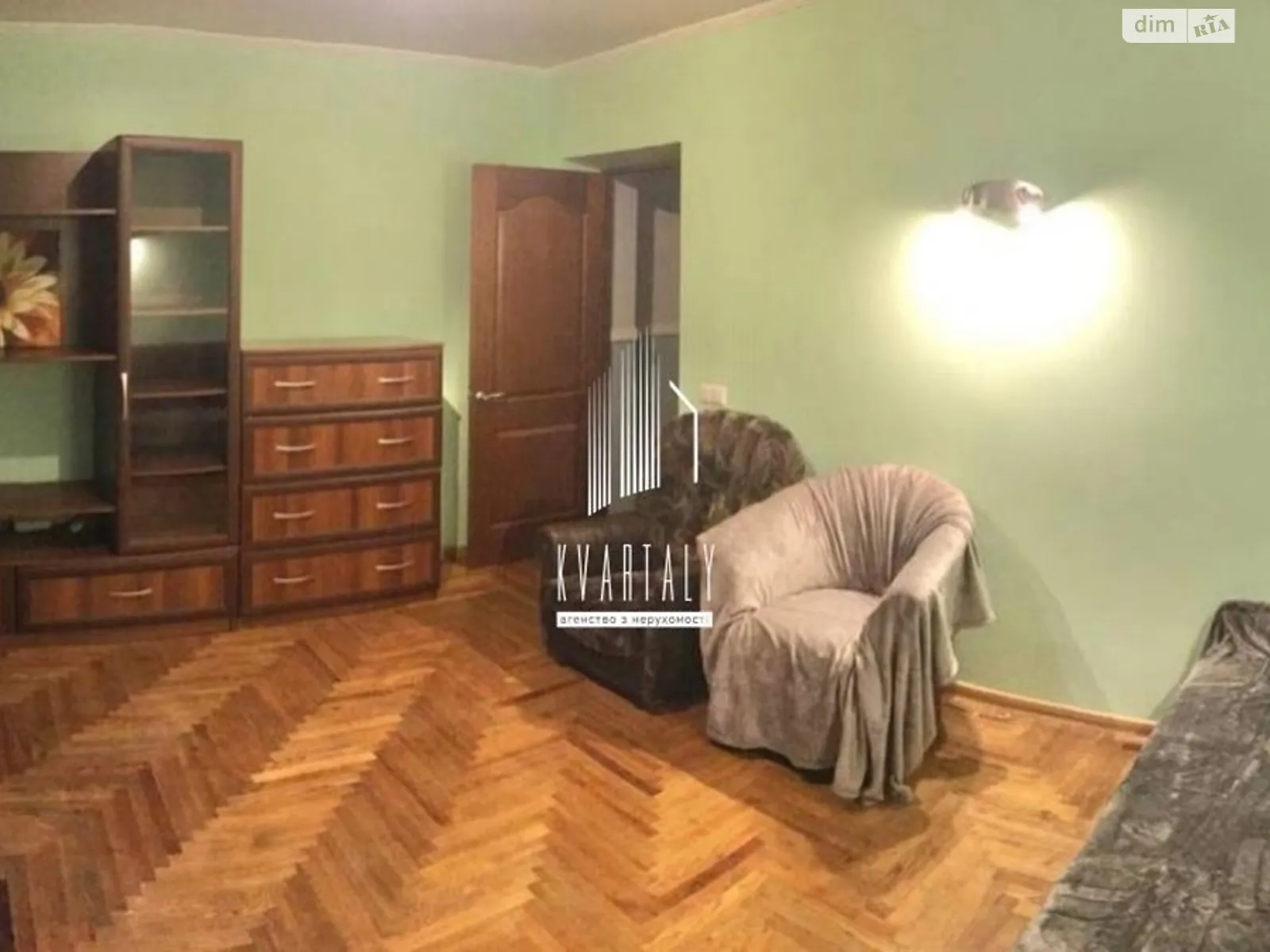 Сдается в аренду 1-комнатная квартира 39 кв. м в Киеве, цена: 14000 грн