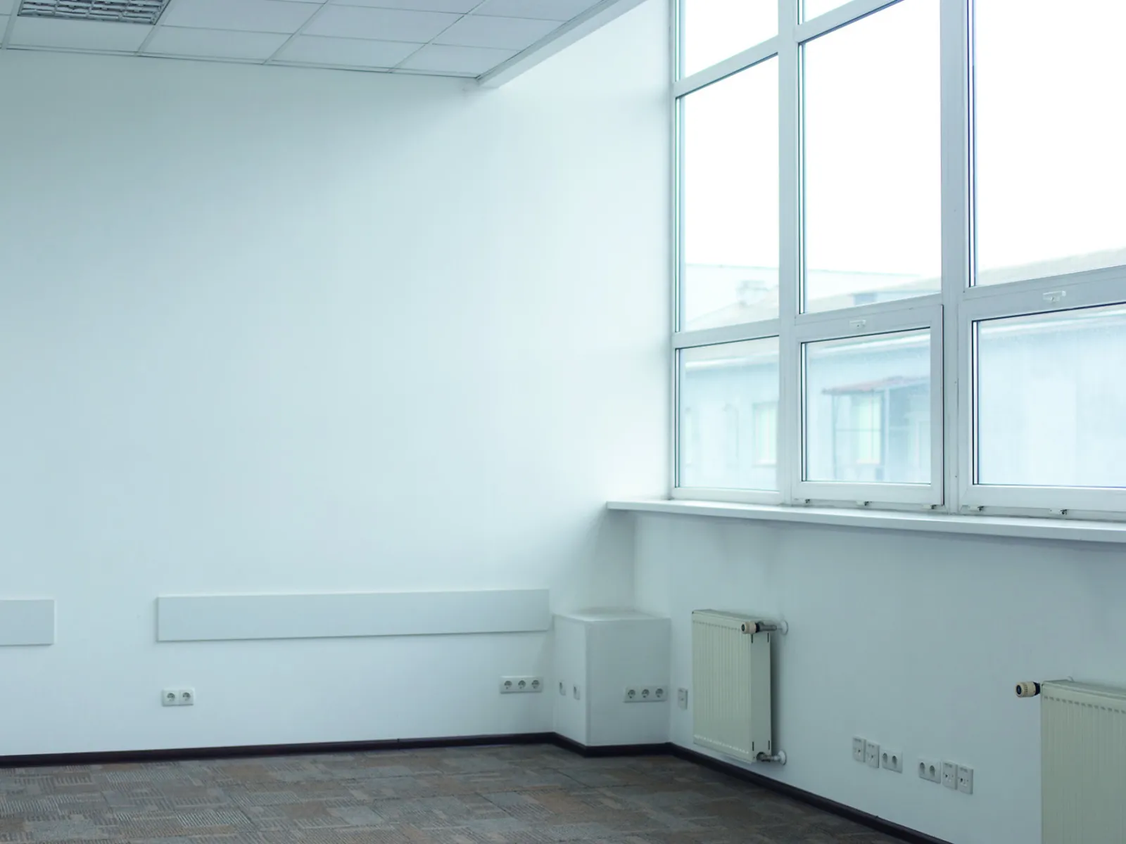 Сдается в аренду офис 416 кв. м в бизнес-центре, цена: 4160 $ - фото 1