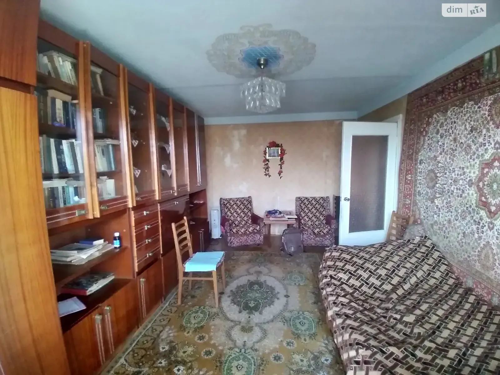 Продается 3-комнатная квартира 71 кв. м в Пустомытах, ул. Казацкая