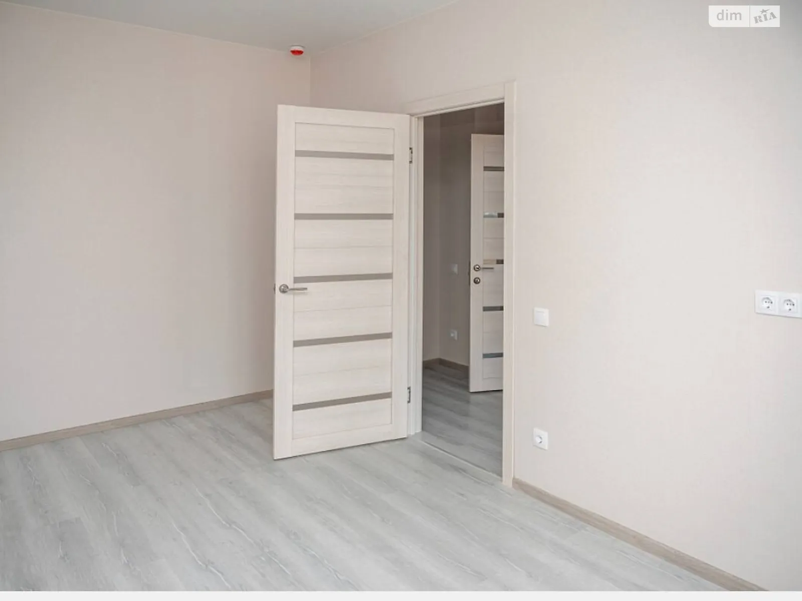 Продается 1-комнатная квартира 26 кв. м в Авангарде, ул. Василия Спрейса