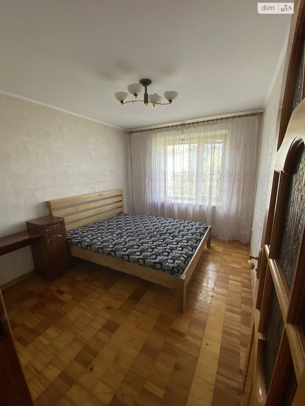 Здається в оренду кімната 64 кв. м у Вінниці, цена: 4000 грн - фото 1