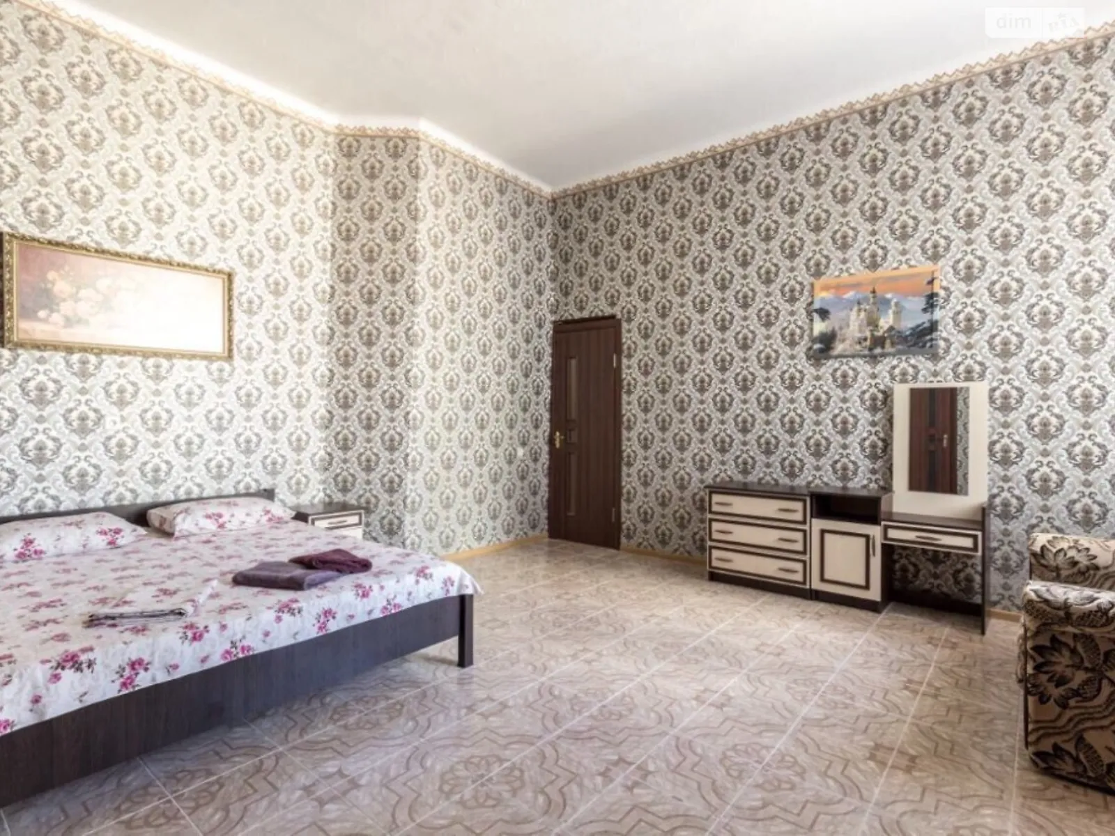 Продается 2-комнатная квартира 70 кв. м в Львове, ул. Кулиша Пантелеймона