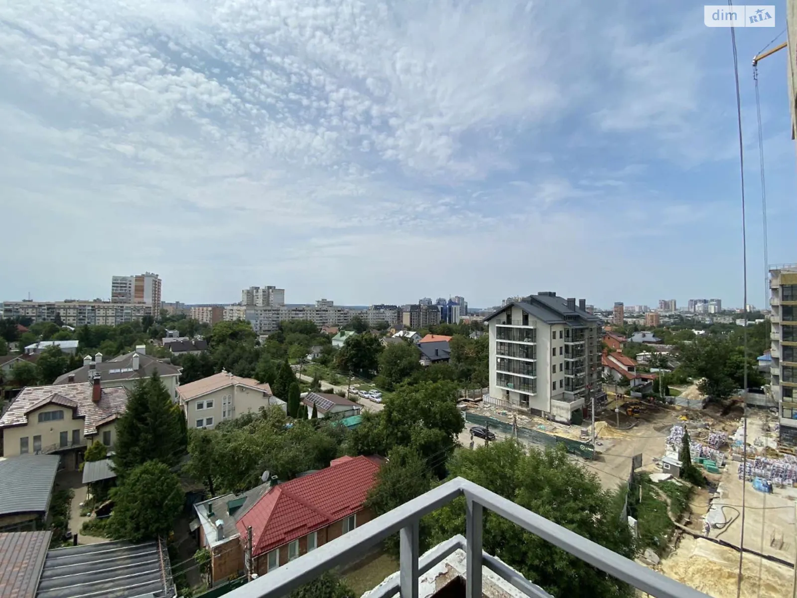 Продается 1-комнатная квартира 51 кв. м в Харькове, ул. Авиационная, 39 - фото 1