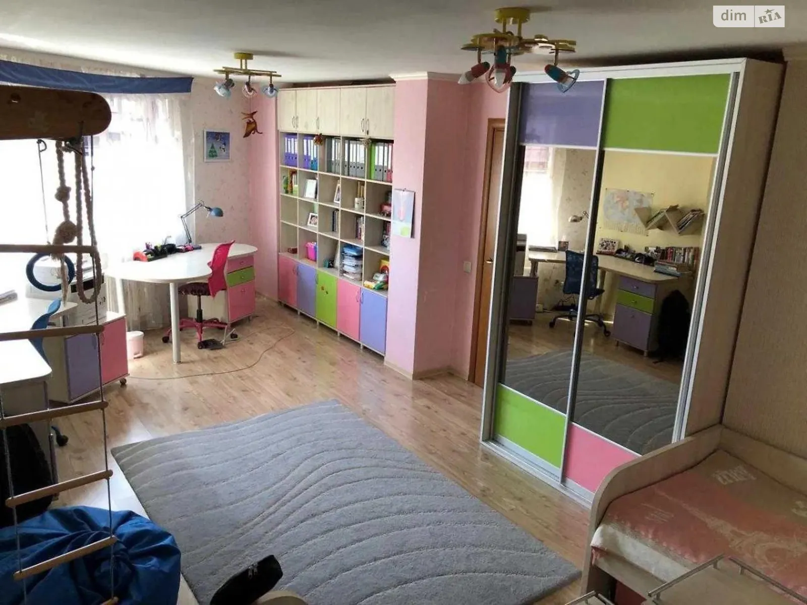 Продается 3-комнатная квартира 120 кв. м в Львове, цена: 120000 $ - фото 1