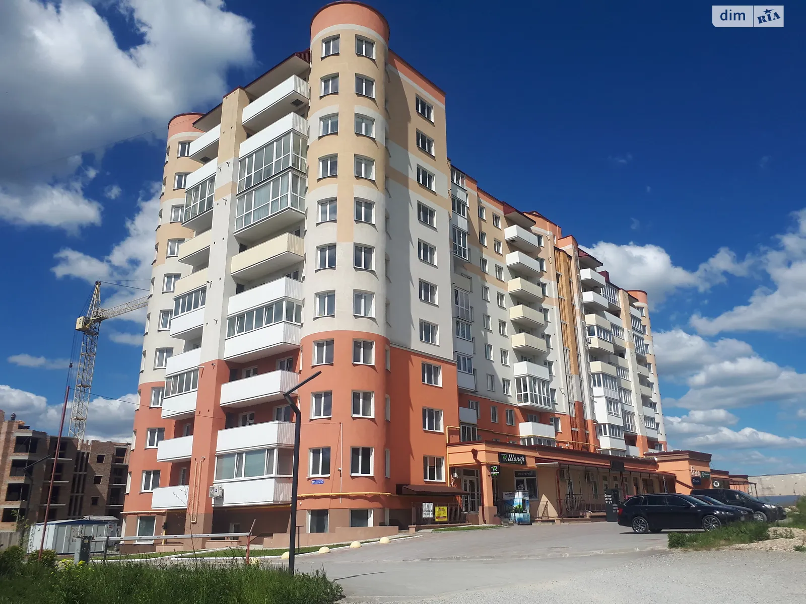 2-кімнатна квартира 67 кв. м у Тернополі, цена: 49900 $