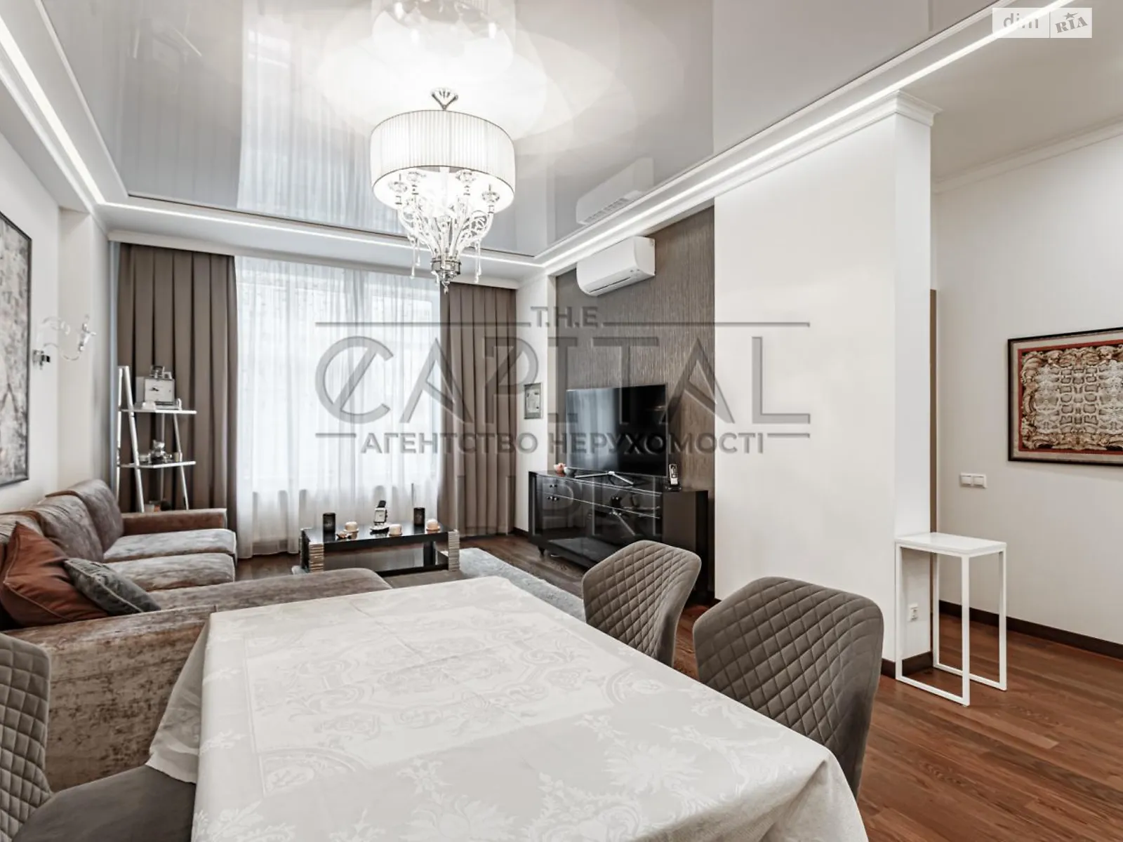 Сдается в аренду 3-комнатная квартира 122 кв. м в, цена: 3000 $ - фото 1