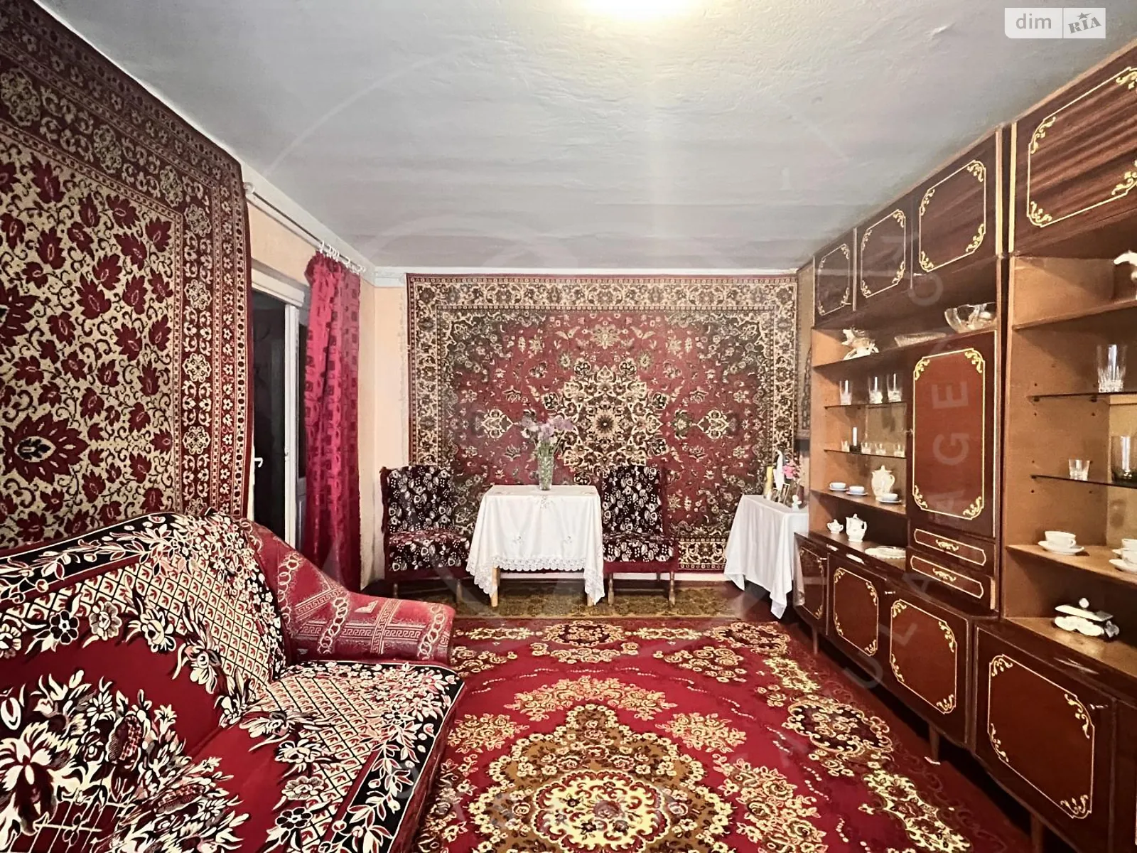 Продается 4-комнатная квартира 82 кв. м в Львове, ул. Хоткевича Гната