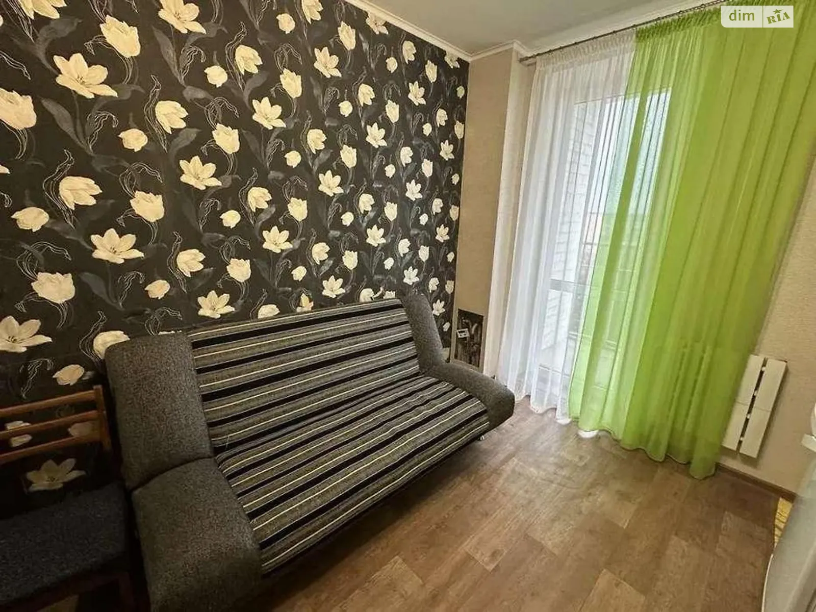 Продается 1-комнатная квартира 42 кв. м в Харькове, просп. Юбилейный, 61Д