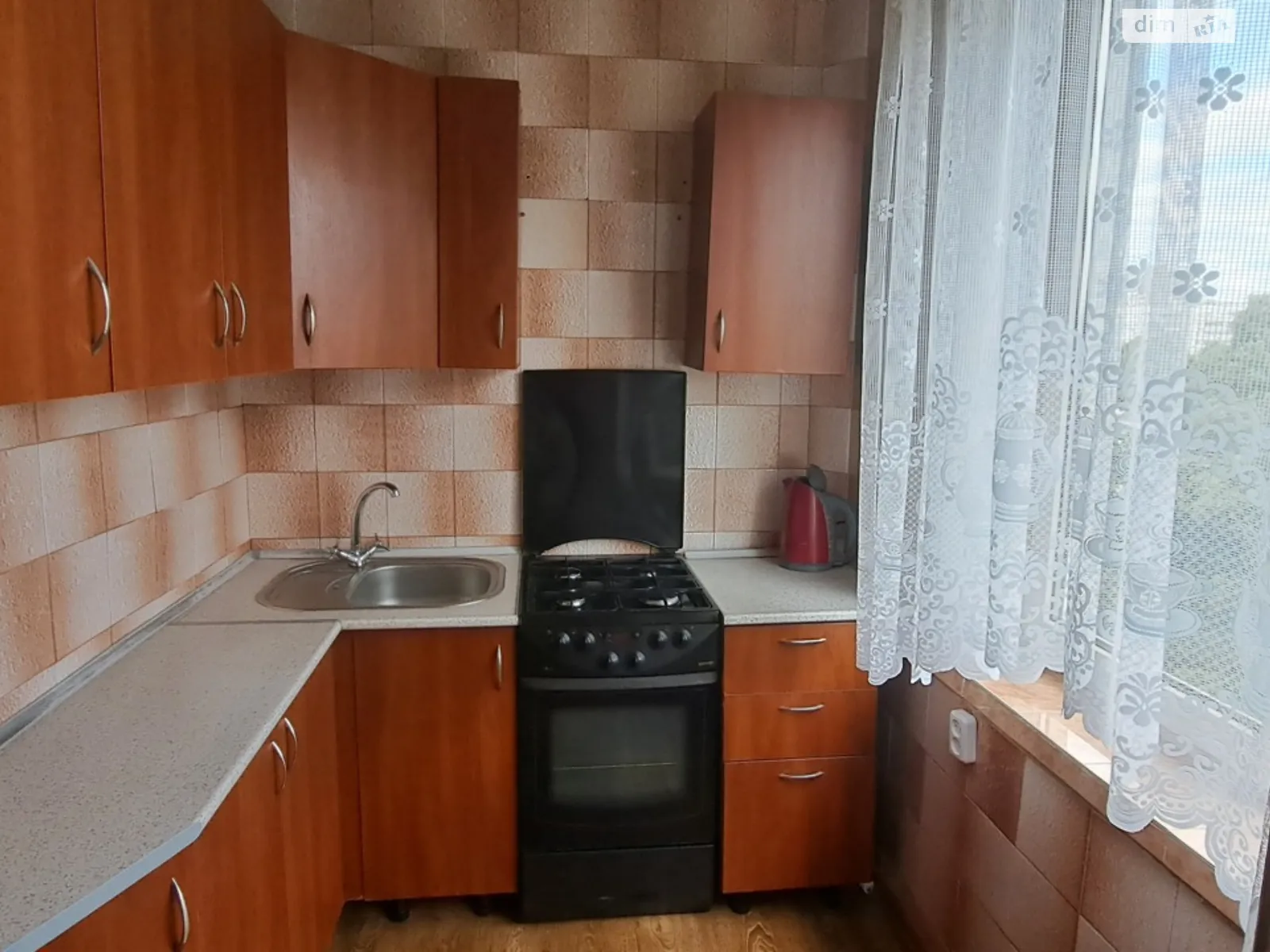 Продается 2-комнатная квартира 46 кв. м в Харькове, цена: 32000 $