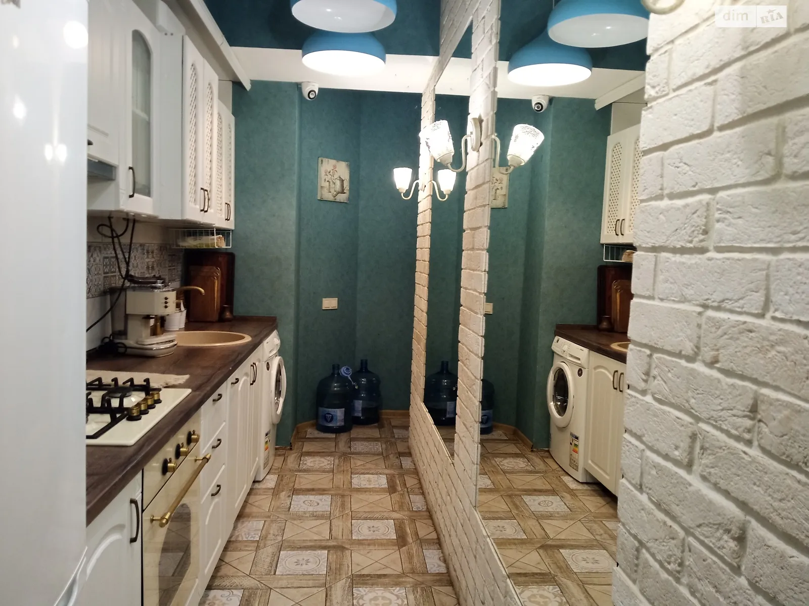 Продается 2-комнатная квартира 44 кв. м в Одессе, цена: 35000 $