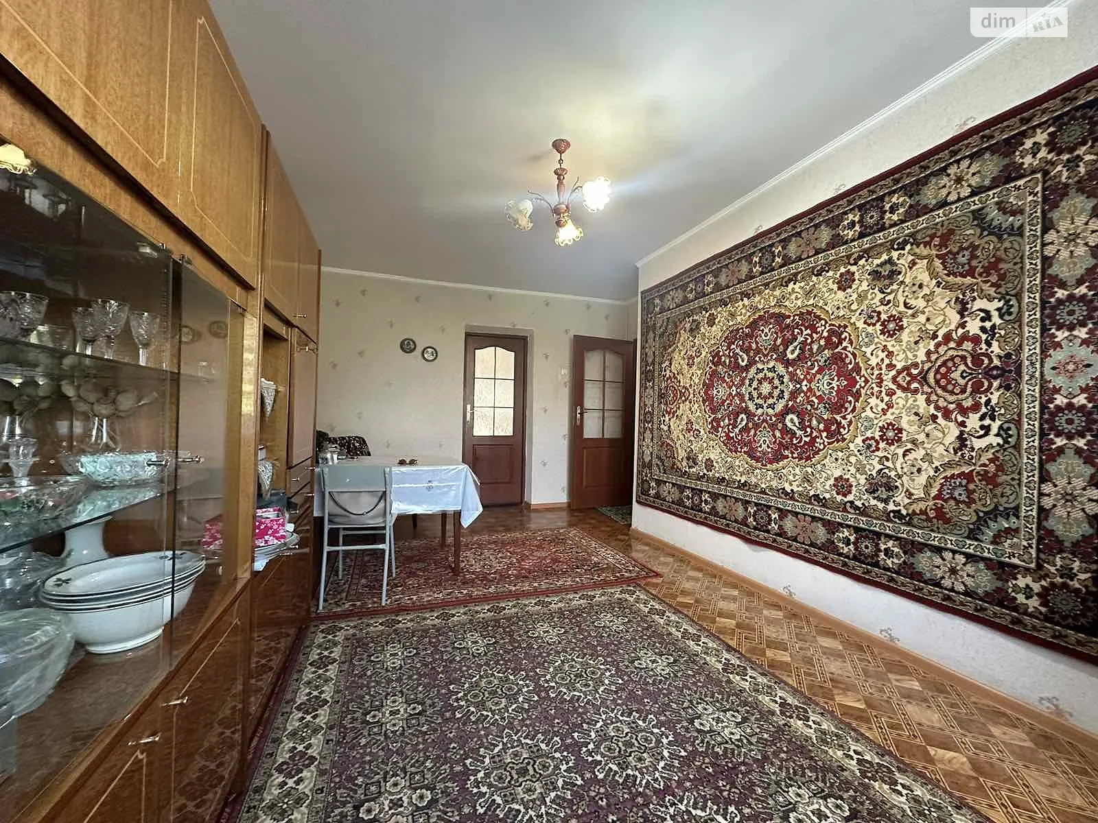 Продается 3-комнатная квартира 59.6 кв. м в Ивано-Франковске, ул. Карпатская - фото 1