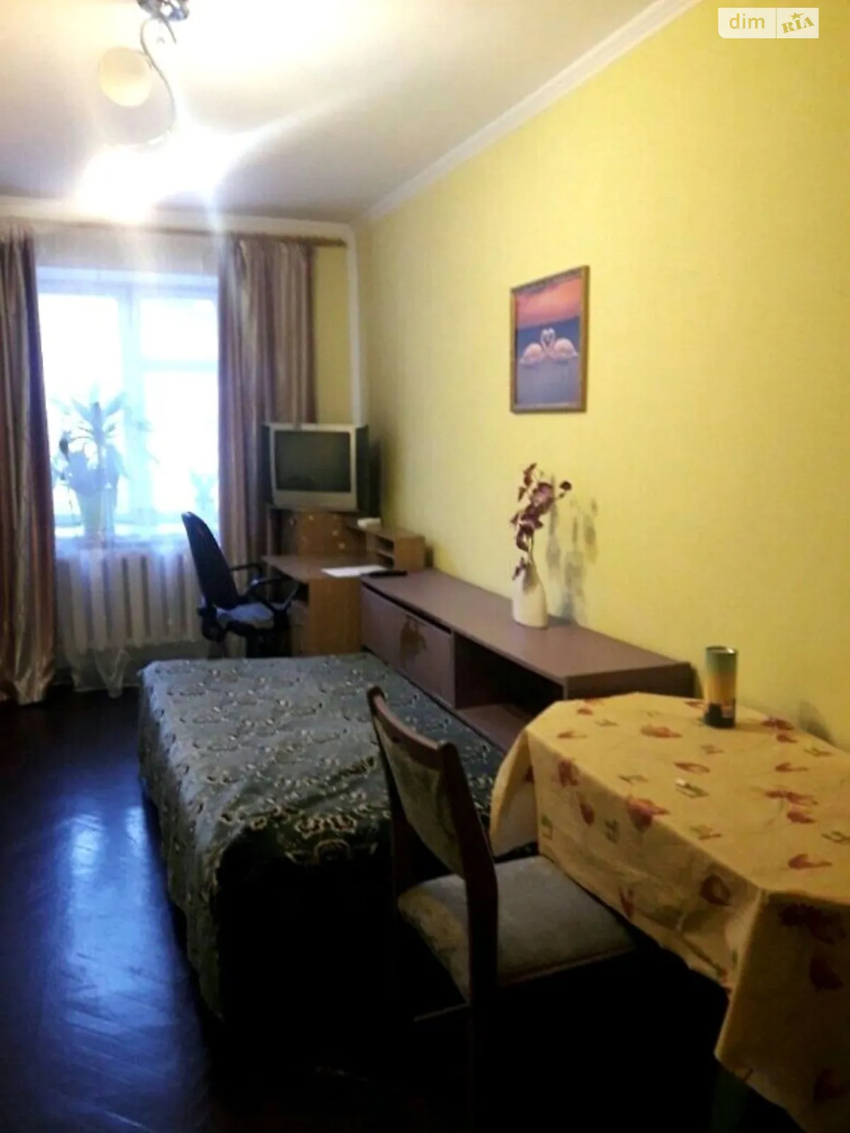 Здається в оренду кімната 45 кв. м у Одесі, цена: 2500 грн - фото 1