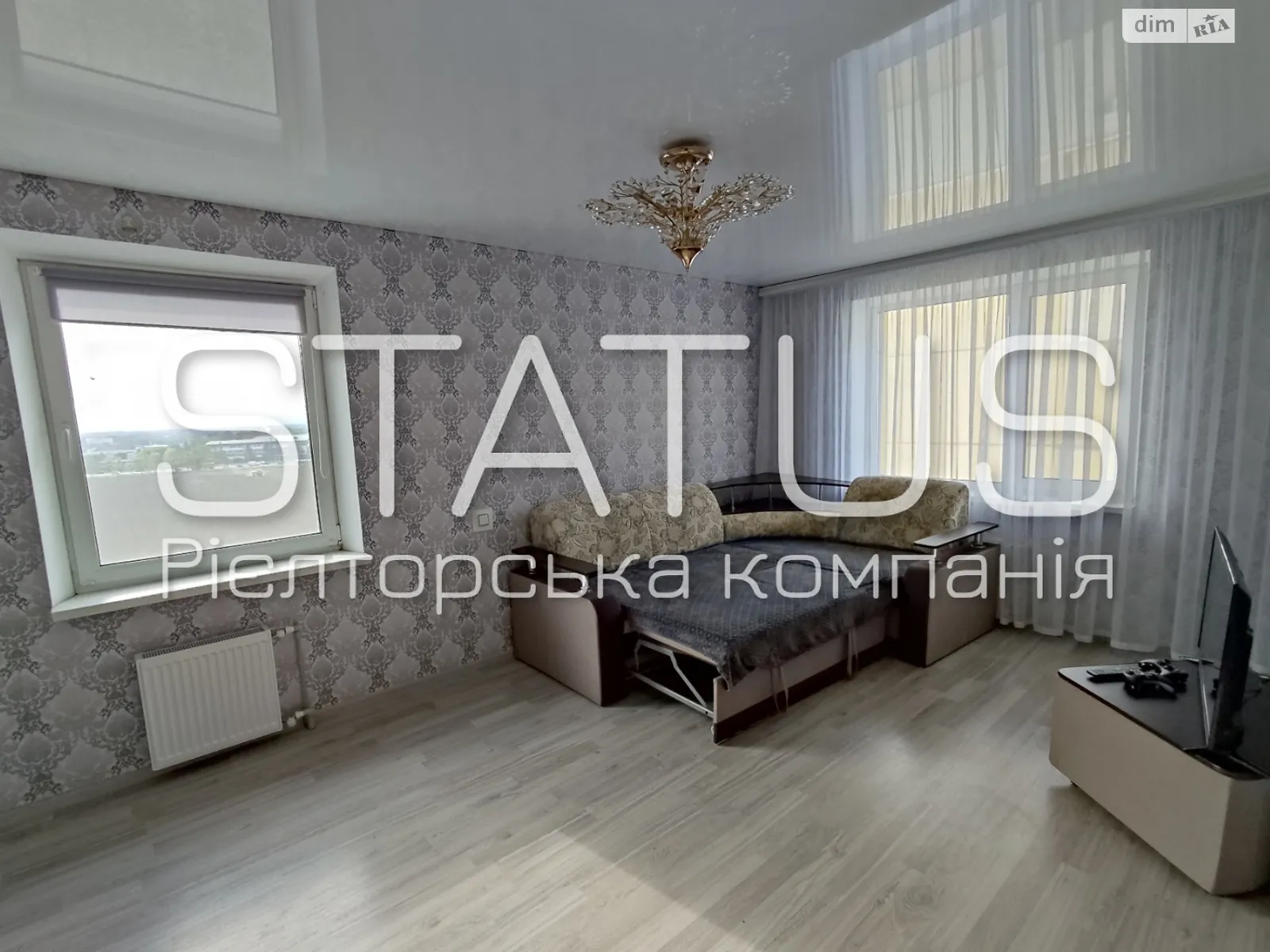Продається 2-кімнатна квартира 60 кв. м у Розсошенці, вул. Параджанова