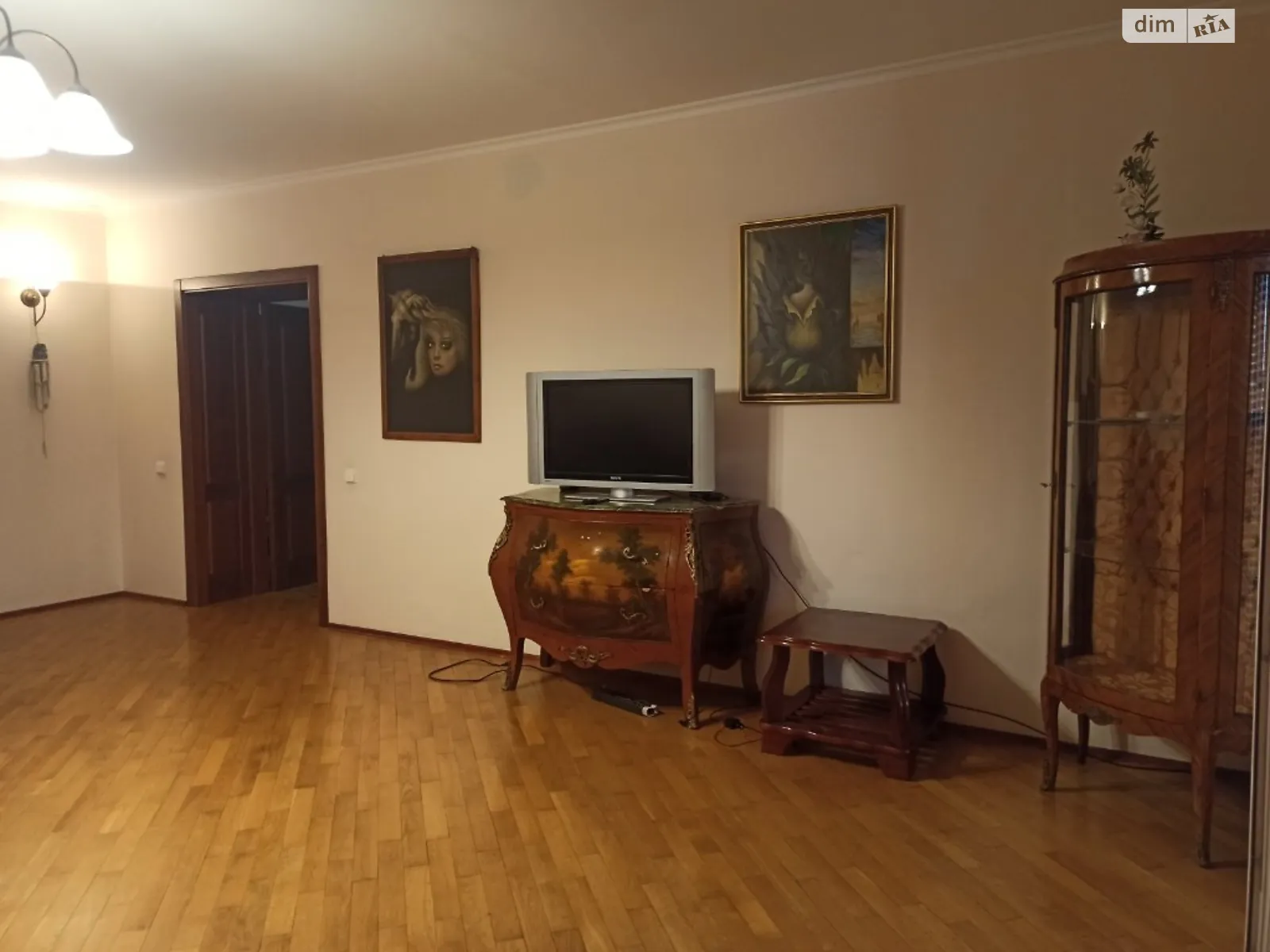 Здається в оренду 2-кімнатна квартира 80 кв. м у Одесі, вул. Армійська