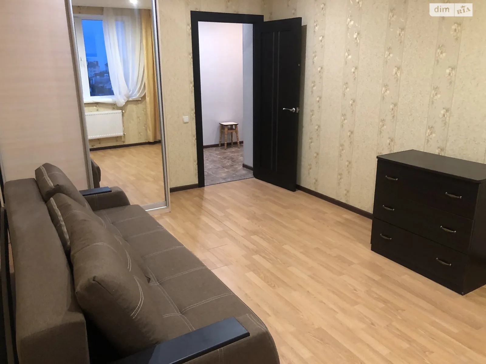 Здається в оренду 1-кімнатна квартира 48 кв. м у Петропавлівській Борщагівці, цена: 8500 грн