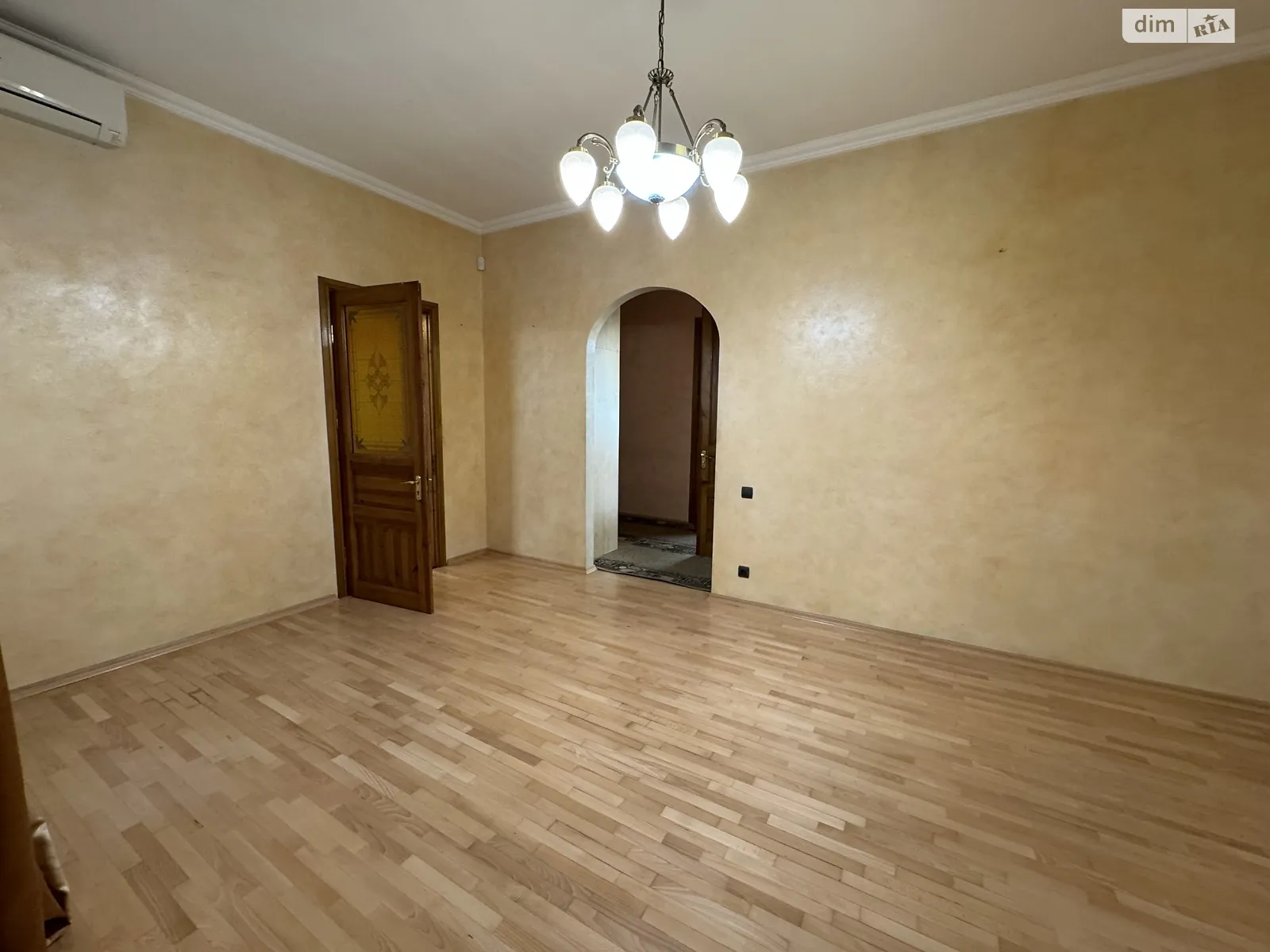 Продается 4-комнатная квартира 140 кв. м в Львове - фото 3