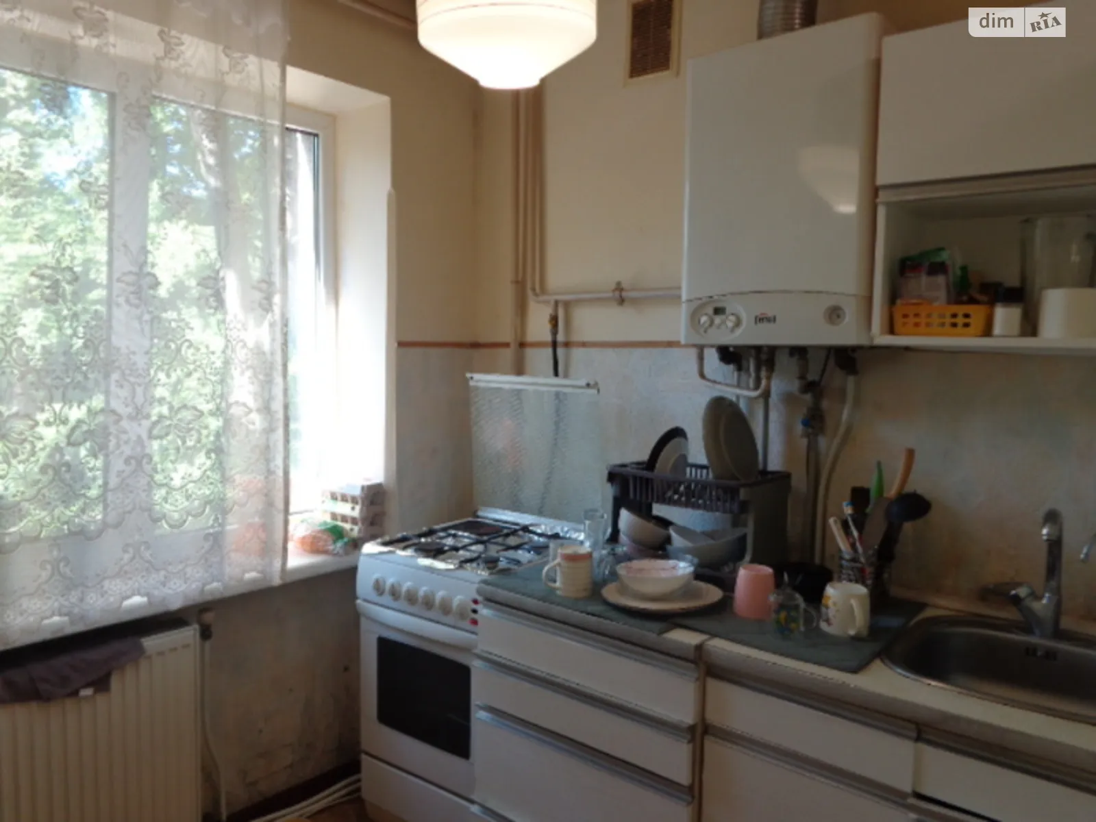 Продается 2-комнатная квартира 44.3 кв. м в Ужгороде, ул. Заньковецкой