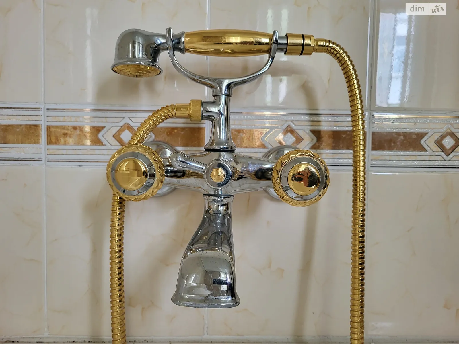 Продается 5-комнатная квартира 130 кв. м в Виннице, ул. Театральная - фото 1