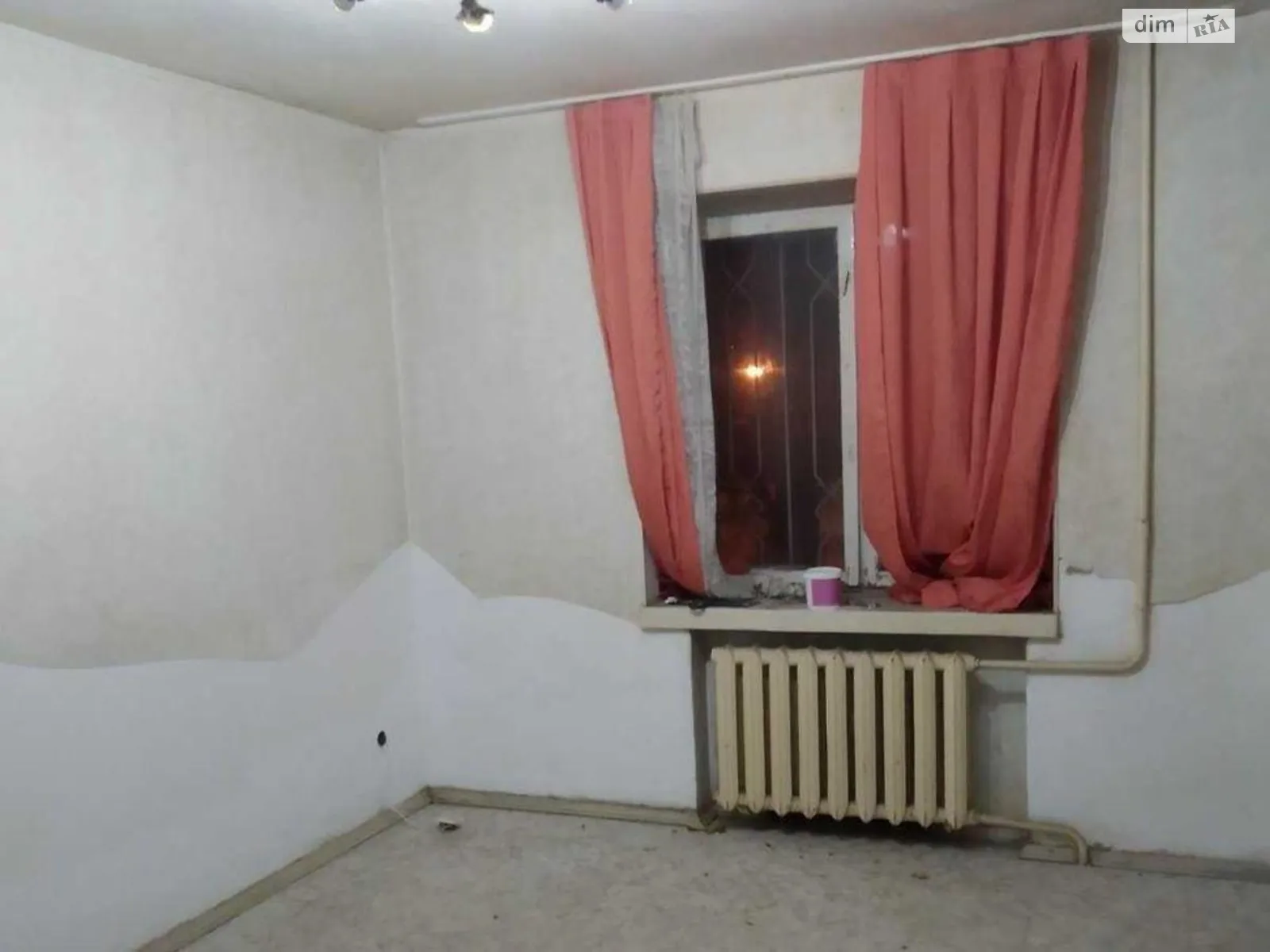 Продается 3-комнатная квартира 59 кв. м в Харькове, ул. Новгородская, 2 - фото 1