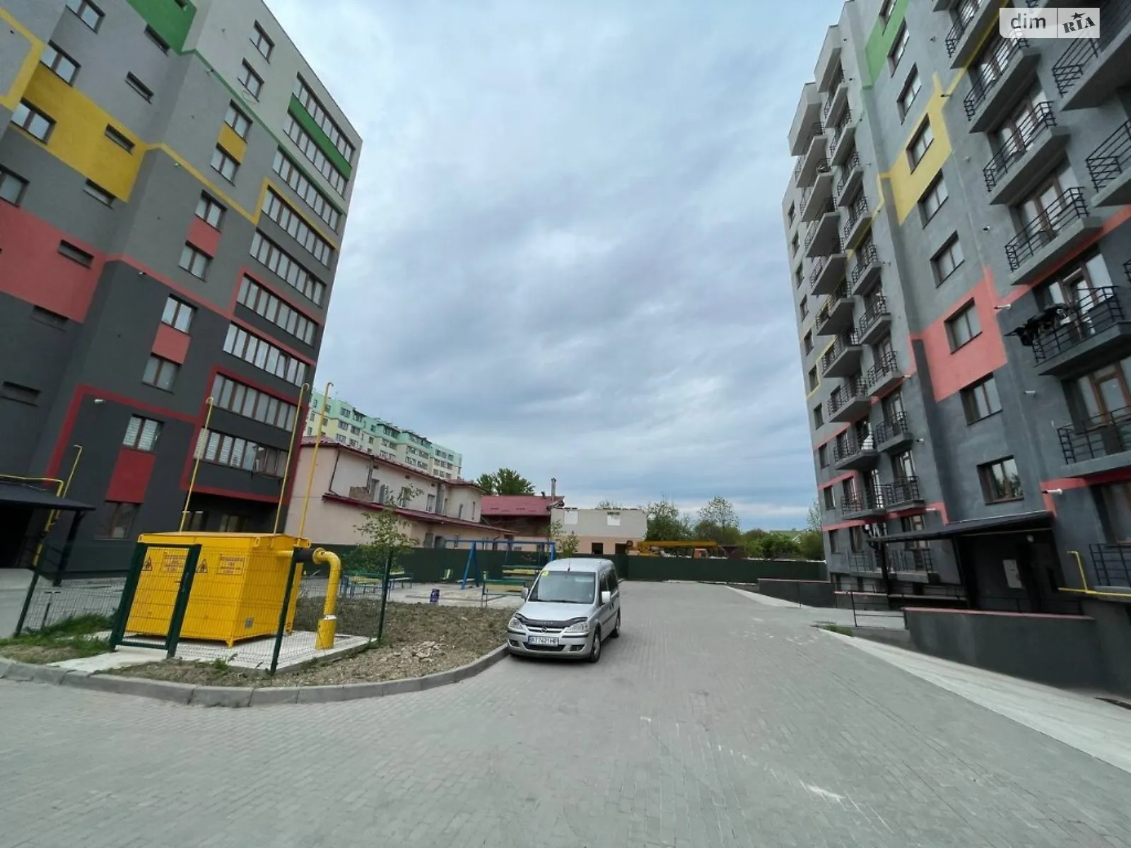 Продается 2-комнатная квартира 64 кв. м в Никитинцах, ул. Петра Маланюка(Декабристов), 45 - фото 1