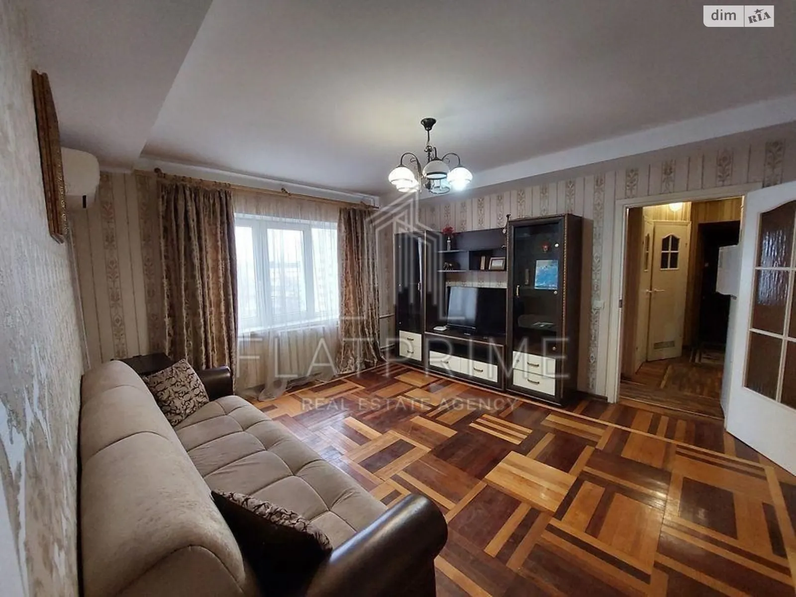 Продается 3-комнатная квартира 60 кв. м в Киеве, ул. Копыловская, 2А - фото 1