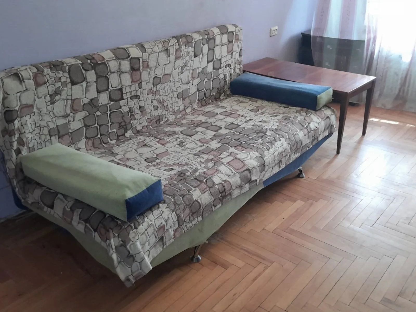 Сдается в аренду 2-комнатная квартира 45 кв. м в Харькове, ул. Гвардейцев-Широнинцев, 40