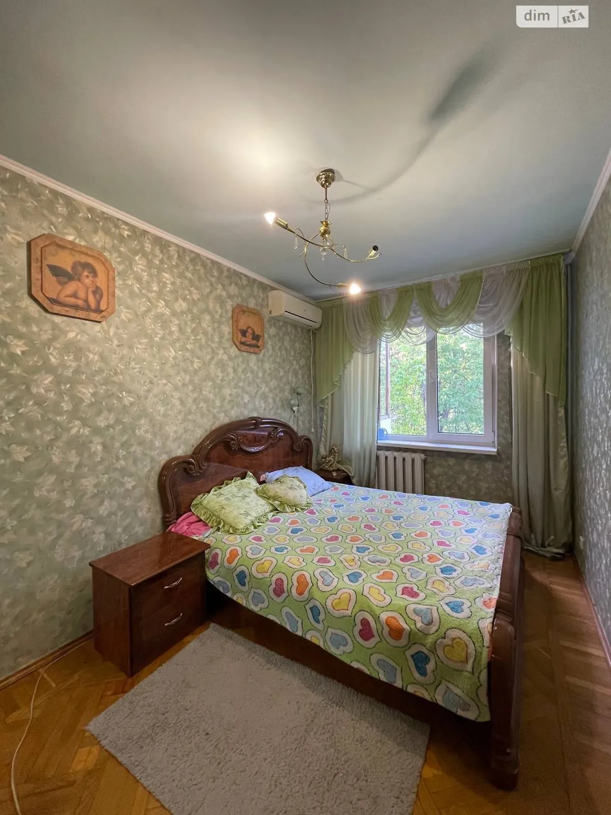 Продается 2-комнатная квартира 45 кв. м в Одессе, ул. Космонавтов, 44