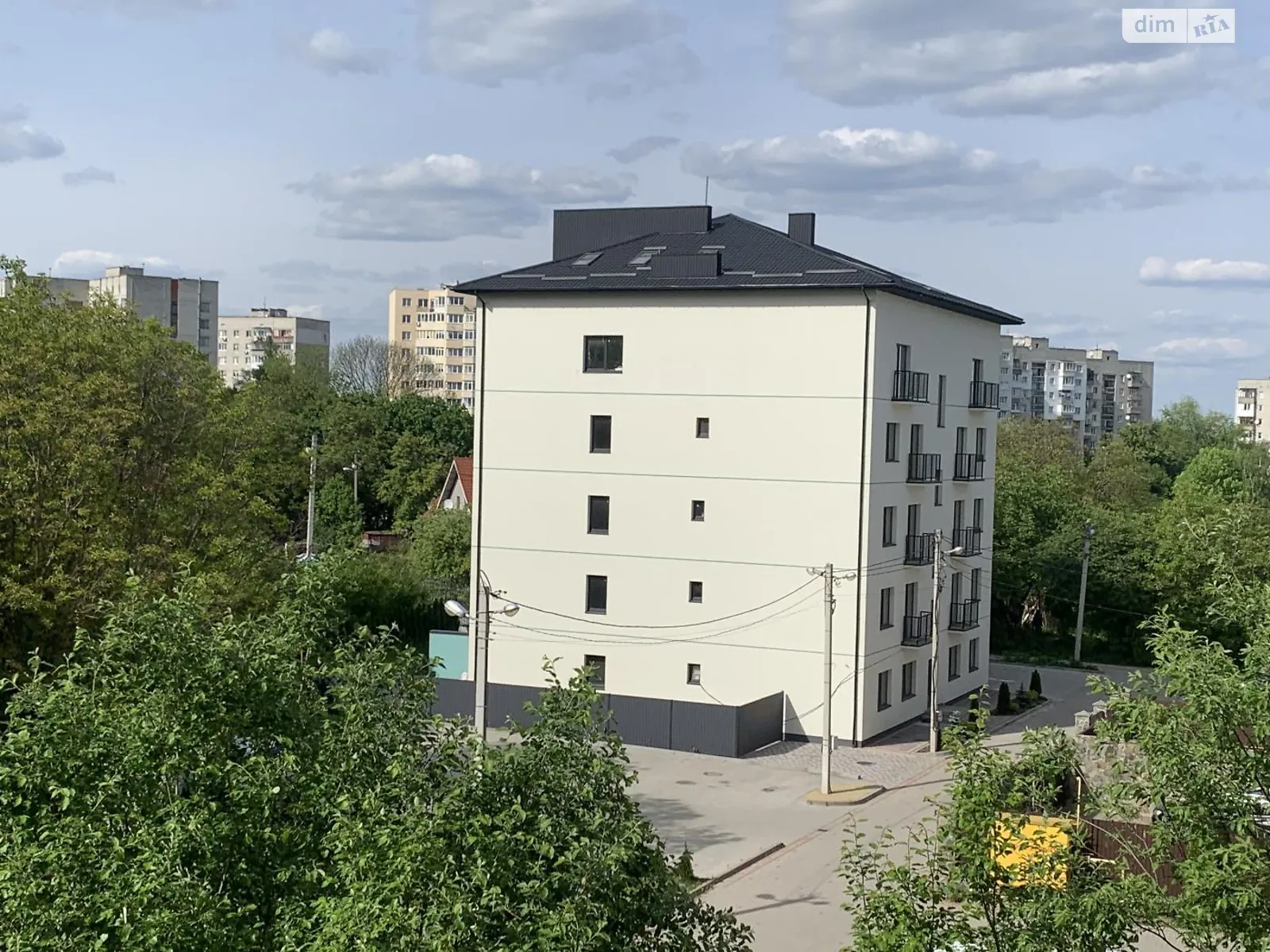 Продается 1-комнатная квартира 57 кв. м в Львове, ул. Рудаки - фото 1