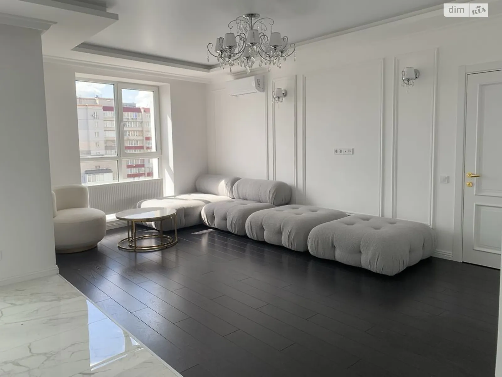 Продается 1-комнатная квартира 80 кв. м в Харькове, цена: 90000 $