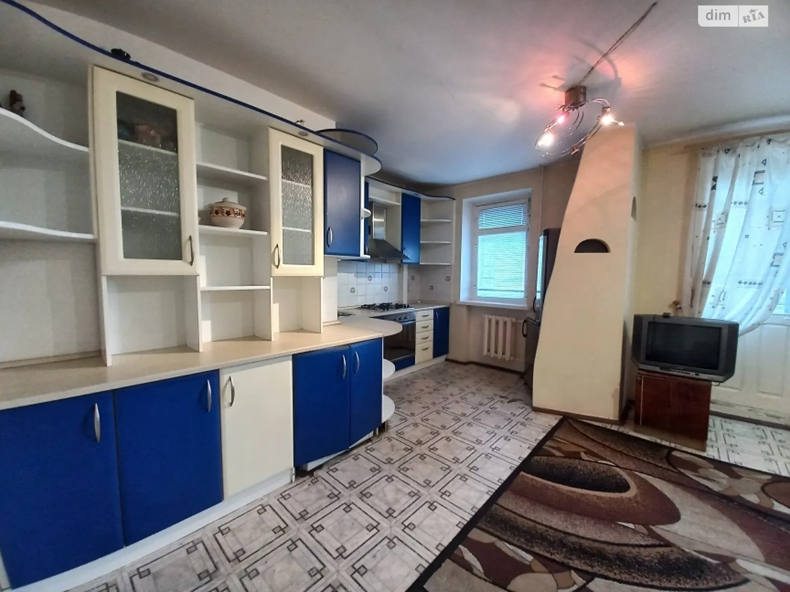 Продается 3-комнатная квартира 86 кв. м в Черкассах, ул. Гоголя