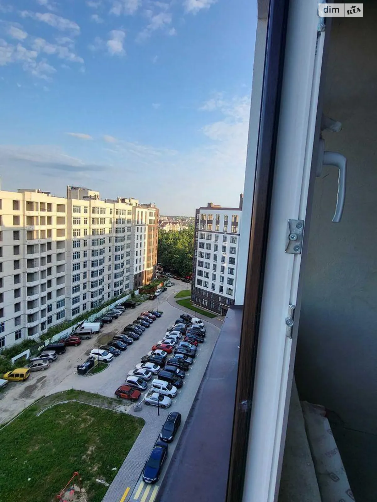 Продается 1-комнатная квартира 32 кв. м в Петропавловской Борщаговке, ул. Садовая, 51Б