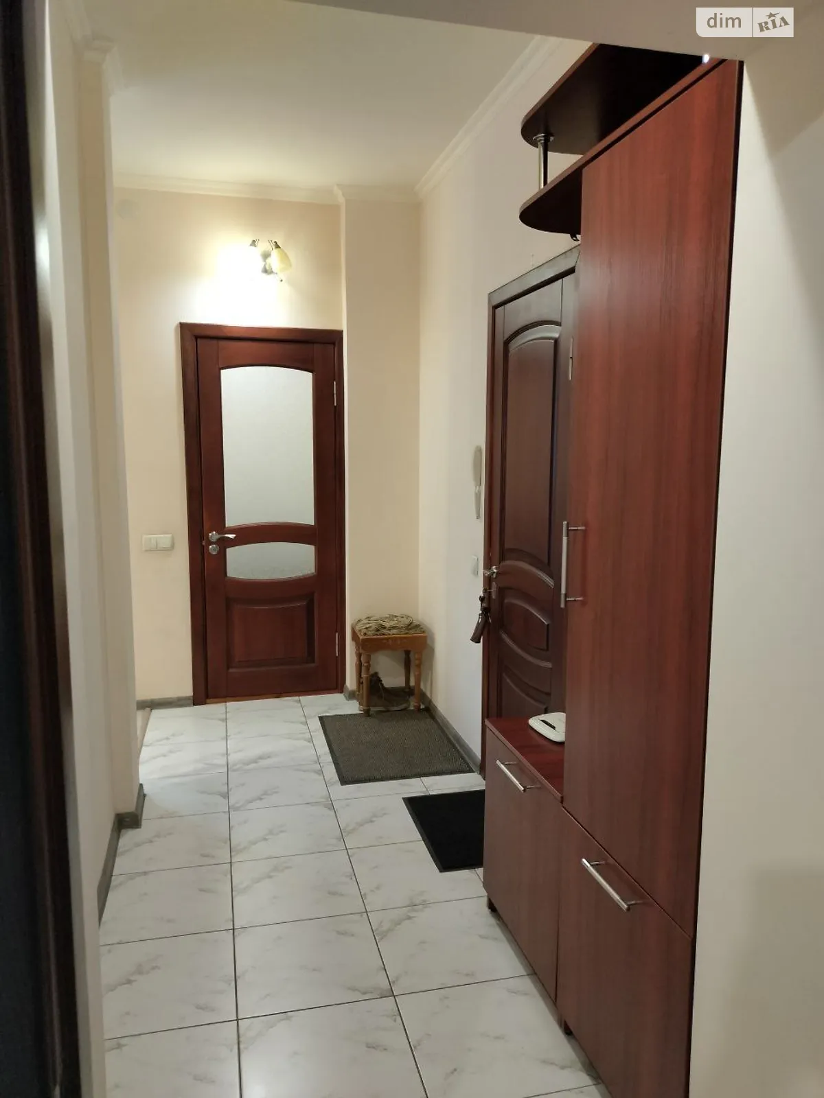 Продається 4-кімнатна квартира 88 кв. м у Полтаві, цена: 49900 $