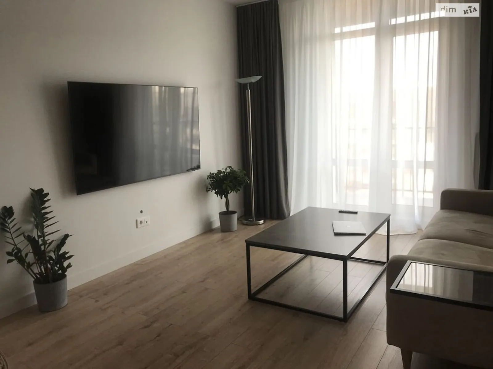 Продается 2-комнатная квартира 72 кв. м в Львове, ул. Цыгановка - фото 1
