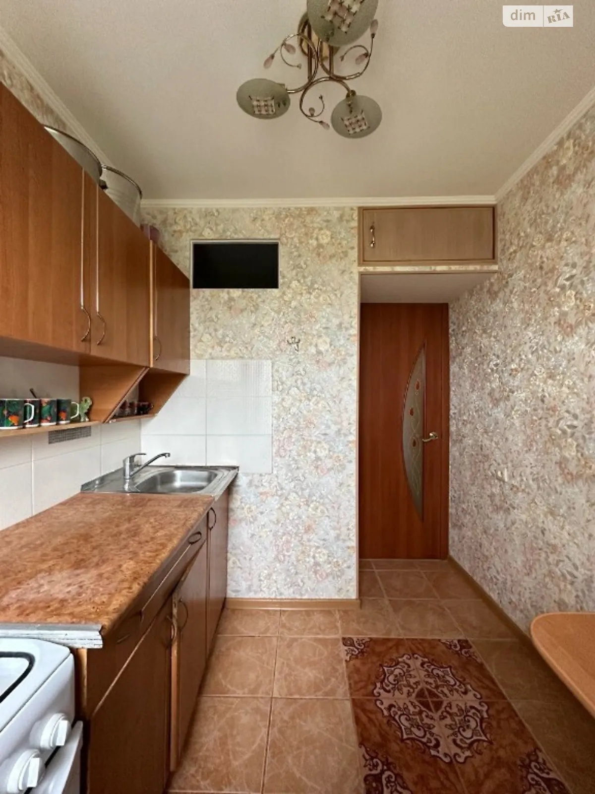 Продается 1-комнатная квартира 30 кв. м в Одессе, ул. Академика Заболотного - фото 1