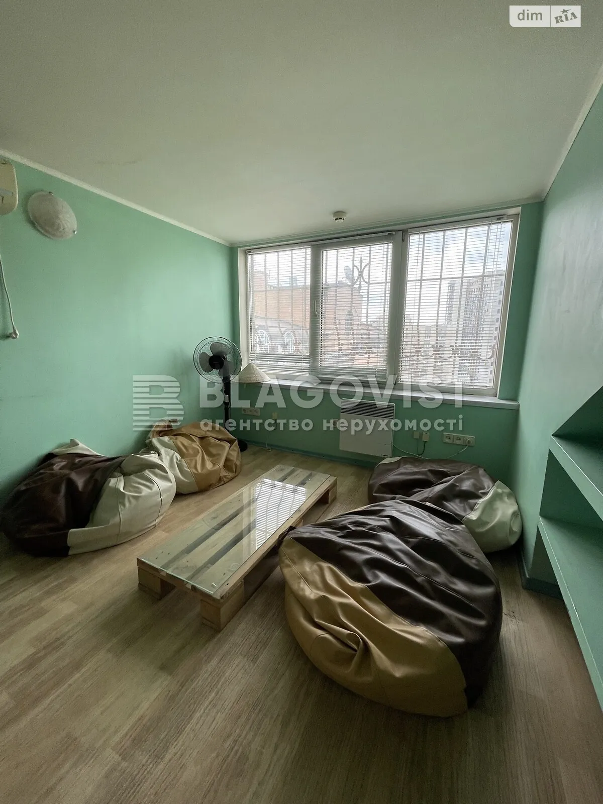 Продается офис 77 кв. м в бизнес-центре, цена: 65500 $ - фото 1