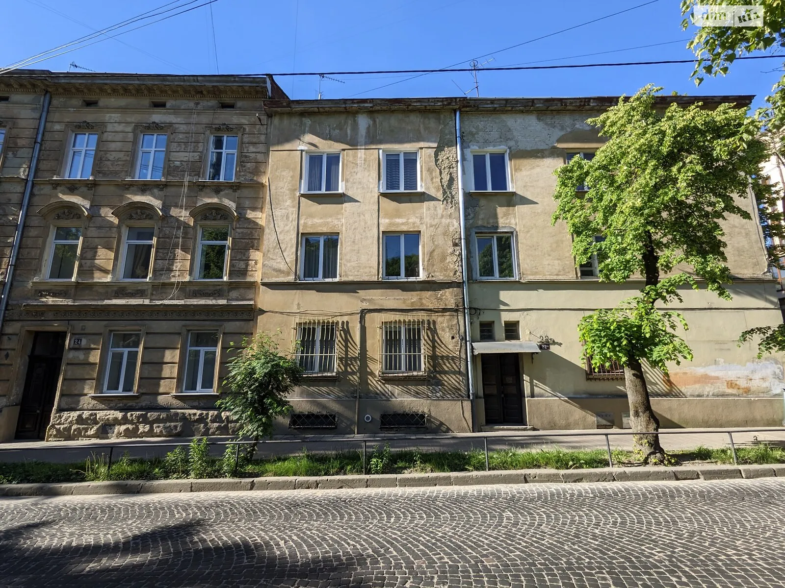 Продається 2-кімнатна квартира 55.5 кв. м у Львові, цена: 88700 $