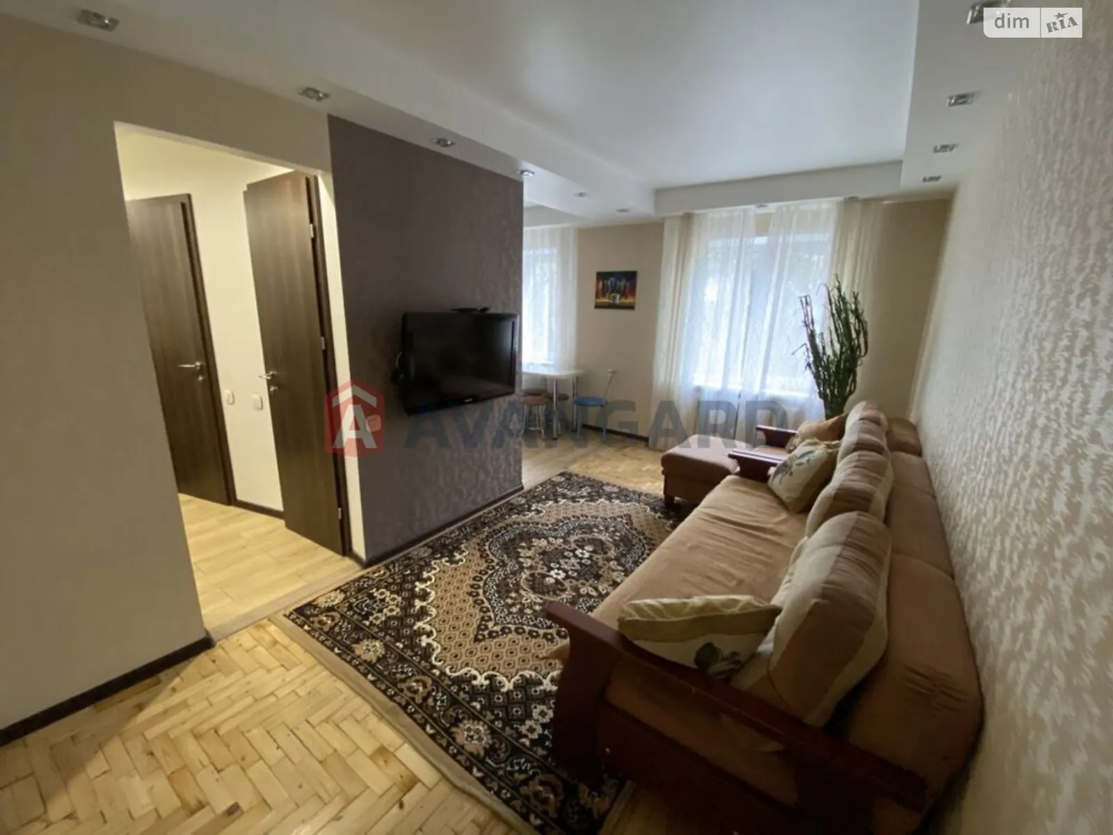 3-комнатная квартира 53 кв. м в Запорожье, ул. Полякова - фото 1