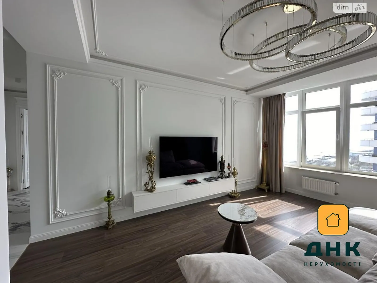 Продается 3-комнатная квартира 86 кв. м в Одессе, цена: 285000 $
